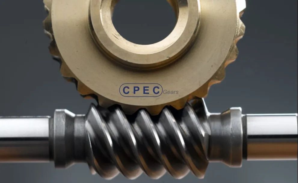 Four Speed Gear Box with 13x25 Bevel Set